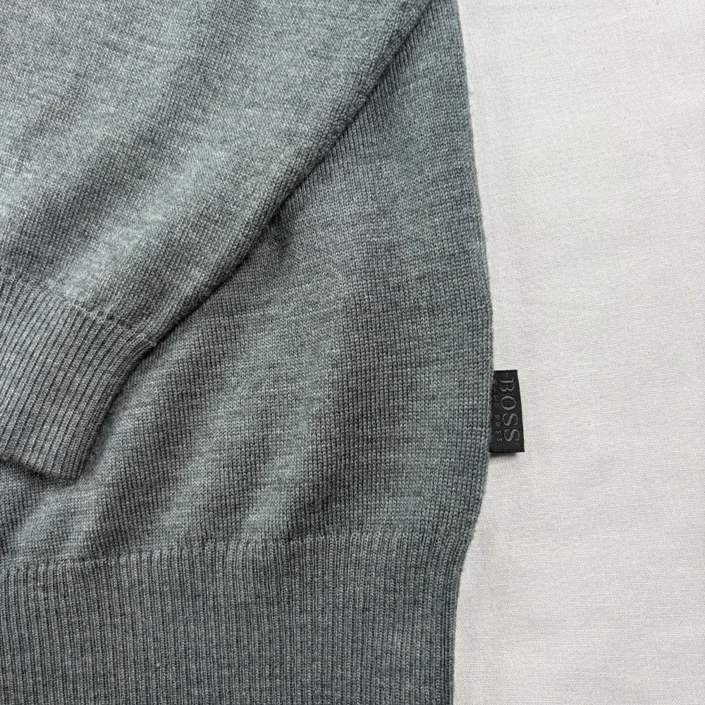 Hugo Boss Wool Sweater Mens XL Gray Slim Fit Pullover Crew Neck Stretch